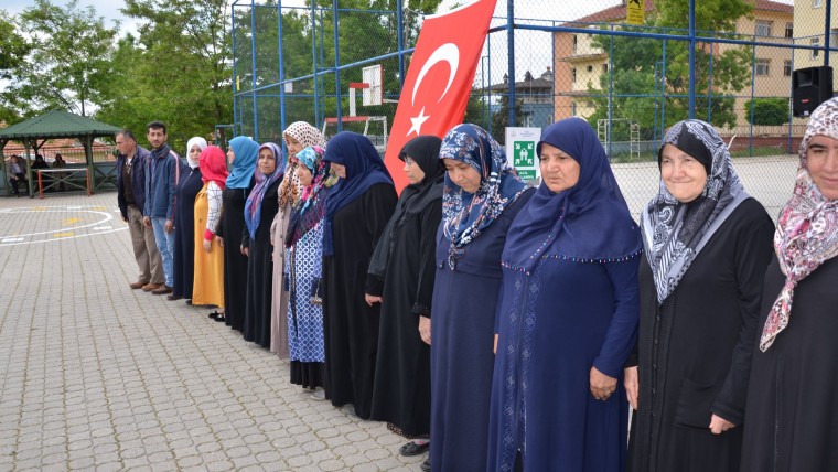 EMET HALK EĞİTİMDE HASAT ZAMANI