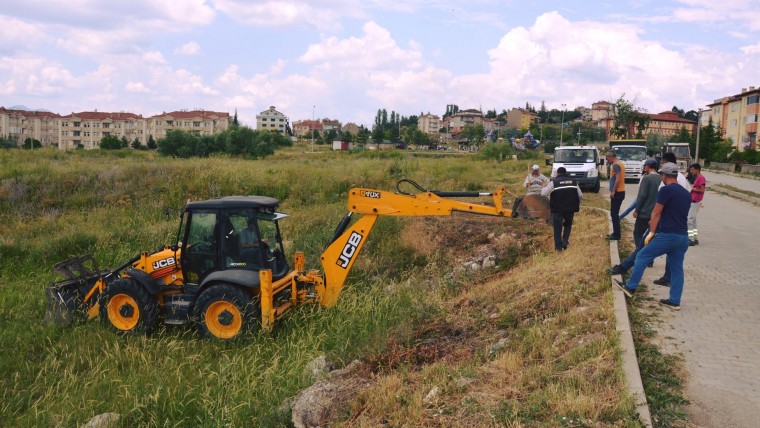 EMET BELEDİYEMİZDEN PEYZAJ ÇALIŞMALARI