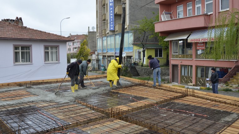 KAYNARCA DÜKKANLARIMIZ HIZLA YÜKSELİYOR
