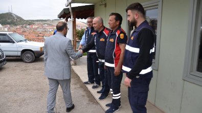 Bayram vesilesiyle her daim görevleri başında olan itfaiye ve Hamam personelimizle bayramlaştık.