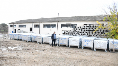 Çevre, Şehircilik ve İklim Değişikliği Bakanlığından Emet Belediyesi’ne Hibe Çöp Konteynerleri