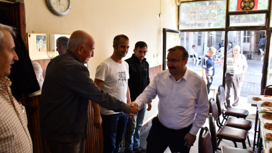 Emet’te Başkan Doğan, Dere Mahallesi sakinleriyle buluştu