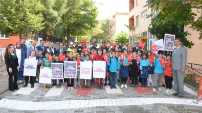 Güvenli trafik için yayalara öncelik duruşu