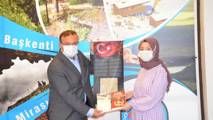 ÖĞRENCİLERİMİZDEN BELEDİYE BAŞKANIMIZ HÜSEYİN DOĞAN'A ZİYARET