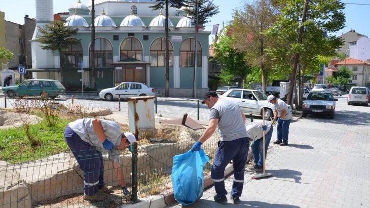 DAHA TEMİZ VE YEŞİL BİR EMET İÇİN TÜM EKİPLERİMİZLE SAHADAYIZ...