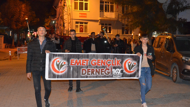 Emet 29 Ekim Cumhuriyet Bayramı Kutlamaları Fener Alayı Kortej Yürüyüşünden Kareler