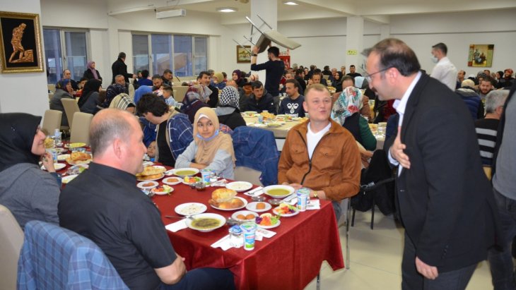 Emet Belediye Ailesi olarak Birlik İftarında oruçlarımızı Beraber Açtık