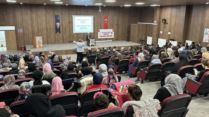 EMET’TE HAKLI DAVAMIZ KUDÜS KONFERANSI