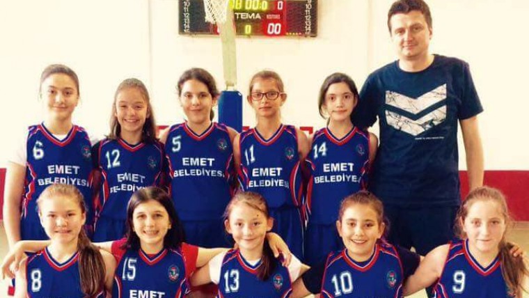 EMETBELEDİYESPOR'DAN ÇİFTE ZAFER