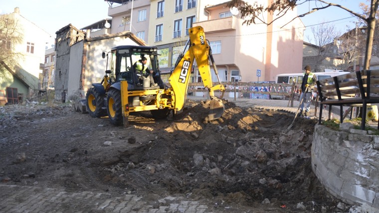 Balık ve Peynir Pazarı Alt Yapı Çalışmalarımız Başladı