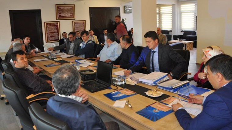 Emet Belediyesi Meclisi Yoğun Gündemle Toplandı