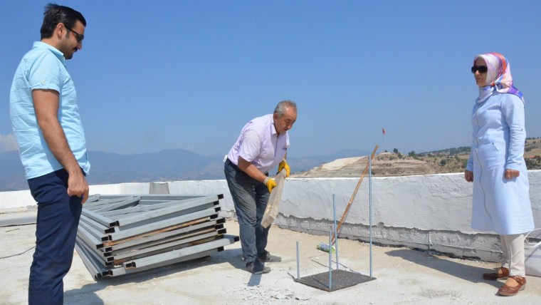 Şelale Havuz Restoranta Camekan Tavan