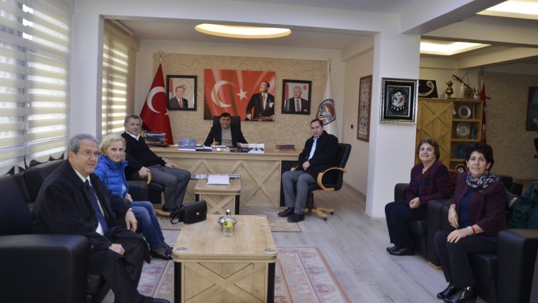 EMET’TE BAĞIMLI OLMA ÖZGÜR OL SEMPOZYUMU