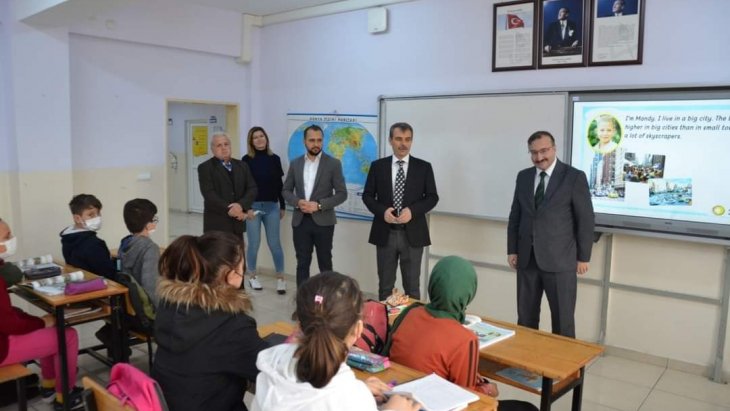 MEHMET AKİF ERSOY ORTAOKULU 6/A SINIFI ÖĞRENCİMİZ GÖNÜL CEBECİ KATILDIĞI ANIT YAZMA YARIŞMASINDA KÜTAHYA 1.Sİ OLDU...