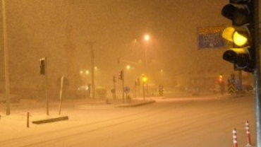 Emet’te Ekiplerimizin Gece Karla Mücadelesi