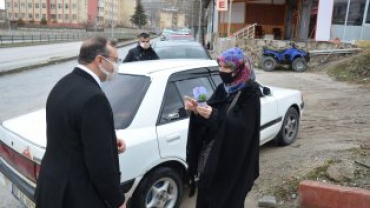 8 MART’TE EMET’TE ÇİÇEKLER AÇTI