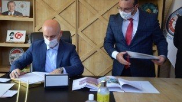 BAKAN KARAİSMAİLOĞLU EMET İLÇEMİZDEYDİ