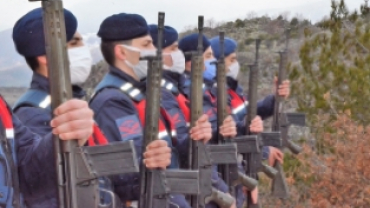 18 MART ÇANAKKALE GURURUMUZUN 106. YILINDA ŞEHİTLERİMİZİ CEVİZDEREMİZDE ANDIK...