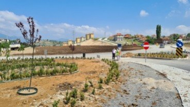 Emet Kavşağına 1.5 Milyon TL'lik Peyzaj Çalışması
