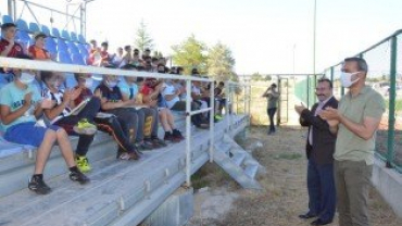 ÖNCE KİTAP SONRA DONDURMA