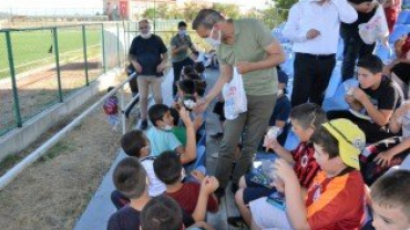 ÖNCE KİTAP SONRA DONDURMA