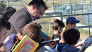 ÖNCE KİTAP SONRA DONDURMA