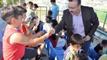 ÖNCE KİTAP SONRA DONDURMA