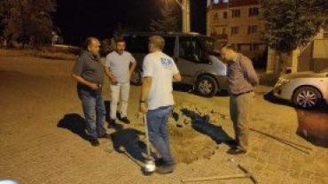 EMET BELEDİYESİ SU İŞLERİ EKİPLERİ  GECE BOYU KAÇAK SU ARAŞTIRMASI YAPTI
