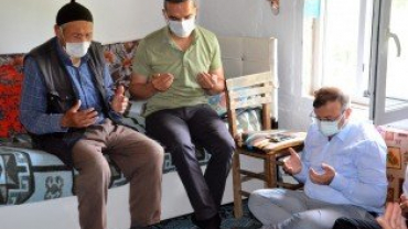 kURBAN BAYRAMI ARİFESİNDE ŞEHİT AİLELERİMİZE ZİYARET