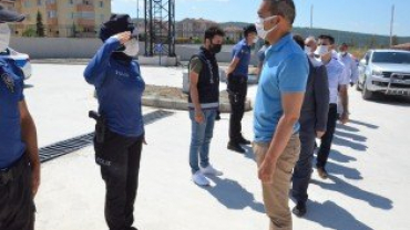 İLÇEMİZ PROTOKOLU BELEDİYEDEKİ BAYRAMLAŞMANIN ARDINDAN İLÇE JANDARMA KOMUTANLIĞIMIZA BAYRAM ZİYARETİ GERÇEKLEŞTİRDİ...