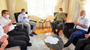 kURBAN BAYRAMI ARİFESİNDE ŞEHİT AİLELERİMİZE ZİYARET