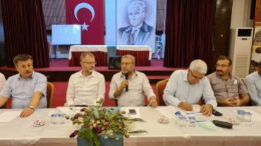 MUHTARLARLA BİR ARAYA GELİNİP TOPLANTI DÜZENLENDİ