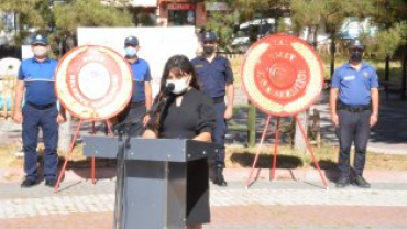 3 EYLÜL ETKİNLİKLERİ HÜKÜMET KONAĞI ÖNÜNDE ATATÜRK BÜSTÜNE ÇELENK KOYMA TÖRENLERİ İLE BAŞLADI