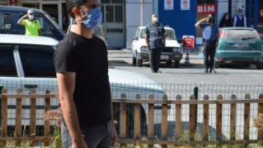 3 EYLÜL ETKİNLİKLERİ HÜKÜMET KONAĞI ÖNÜNDE ATATÜRK BÜSTÜNE ÇELENK KOYMA TÖRENLERİ İLE BAŞLADI