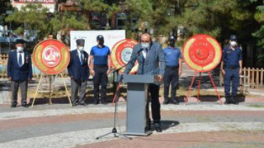 19 EYLÜL GAZİLER GÜNÜNDE EMET HÜKÜMET MEYDANI ÖNÜNDE TÖREN DÜZENLENDİ...