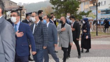 Bugün cumhuriyetimizin 98. yılı. Coşkuluyuz, gururluyuz. #29Ekim #CumhuriyetBayramı'mız kutlu olsun, cumhuriyetimiz daim olsun.