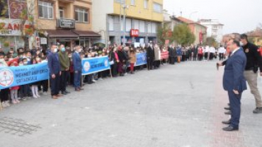 Bugün cumhuriyetimizin 98. yılı. Coşkuluyuz, gururluyuz. #29Ekim #CumhuriyetBayramı'mız kutlu olsun, cumhuriyetimiz daim olsun.
