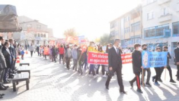 Bugün cumhuriyetimizin 98. yılı. Coşkuluyuz, gururluyuz. #29Ekim #CumhuriyetBayramı'mız kutlu olsun, cumhuriyetimiz daim olsun.