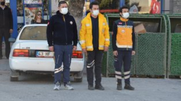 Cumhuriyetimizin kuruluşunun 98. yılında Kutlama Programları Hükümet Meydanında Atatürk anıtına Çelenk Koyma Töreni İle Başladı