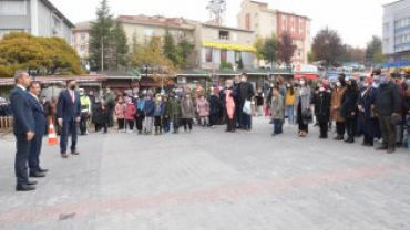 Bugün cumhuriyetimizin 98. yılı. Coşkuluyuz, gururluyuz. #29Ekim #CumhuriyetBayramı'mız kutlu olsun, cumhuriyetimiz daim olsun.