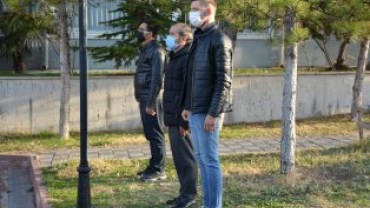 09:05... Saygı ve Minnetle.