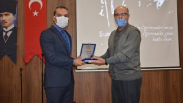 BUGÜN ÖĞRETMENLERİMİZİN GÜNÜ