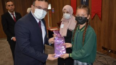 BUGÜN ÖĞRETMENLERİMİZİN GÜNÜ