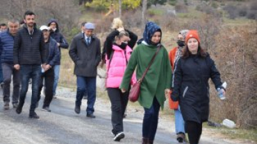 24 KASIM ÖĞRETMENLER GÜNÜ ETKİNLİKLERİNDE DOĞA YÜRÜYÜŞÜ