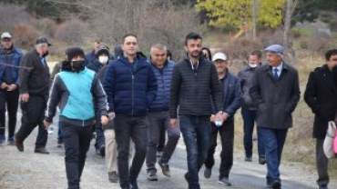 24 KASIM ÖĞRETMENLER GÜNÜ ETKİNLİKLERİNDE DOĞA YÜRÜYÜŞÜ