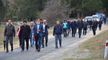 24 KASIM ÖĞRETMENLER GÜNÜ ETKİNLİKLERİNDE DOĞA YÜRÜYÜŞÜ