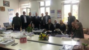 24 KASIM ÖĞRETMENLER GÜNÜNDE EMET BELEDİYESİNDEN İLÇEDE GÖREV YAPAN TÜM ÖĞRETMENLERİMİZE AHŞAP SAAT VE TEŞEKKÜR MEKTUBU