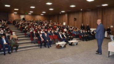 Genel Müdür ve Rektörden Emet'te Öğrenciler İle Kariyer Söyleşileri