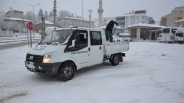 EMET'TE KARLA MÜCADELE BAŞLADI