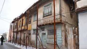 Belediyemizden Sokak İyileştirme ve Restorasyon Çalışmaları İçin Atak